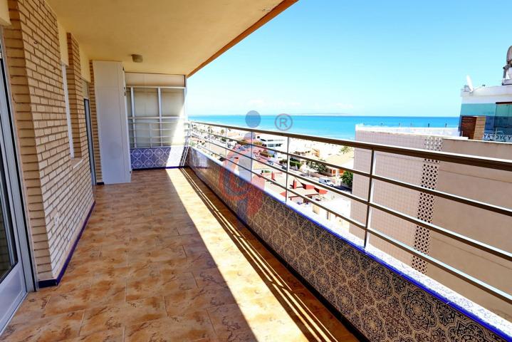 ¡Apartamento con vistas al mar a 100m de la playa de Guardamar del Segura! photo 0