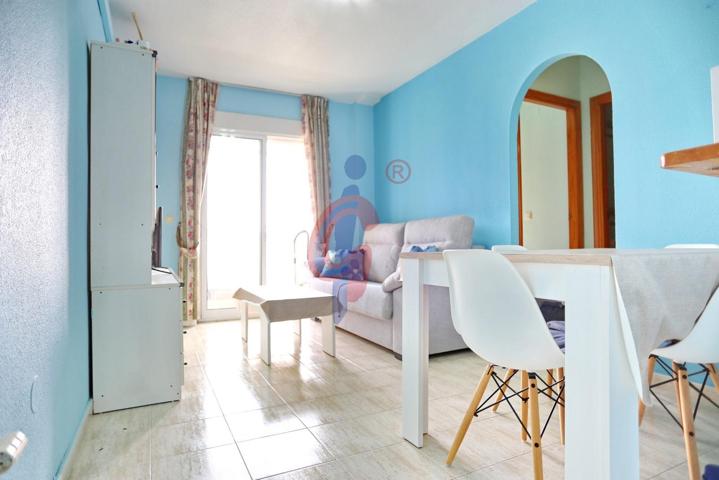 ¡Oportunidad única! Acogedor apartamento de dos dormitorios con vistas al mar photo 0