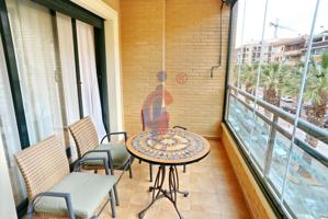 Gran apartamento con 4 dormitorios y 3 baños en Avda de Cervantes Guardamar. photo 0