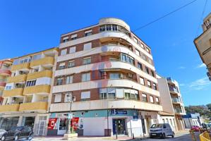 En venta vivienda de tres dormitorios en Guardamar del Segura photo 0