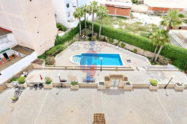 Apartamento con 3 dormitorios, 2 baños y piscina comunitaria Guardamar del Segura photo 0