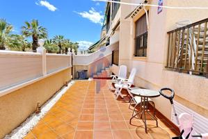 Bungalow en Planta Baja en Venta – Avenida Cervantes, Guardamar del Segura photo 0