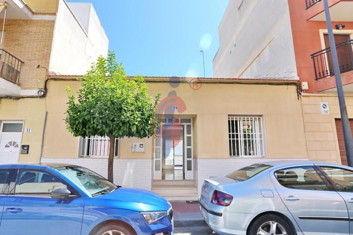 Casa En alquiler en Pueblo, Guardamar Del Segura photo 0