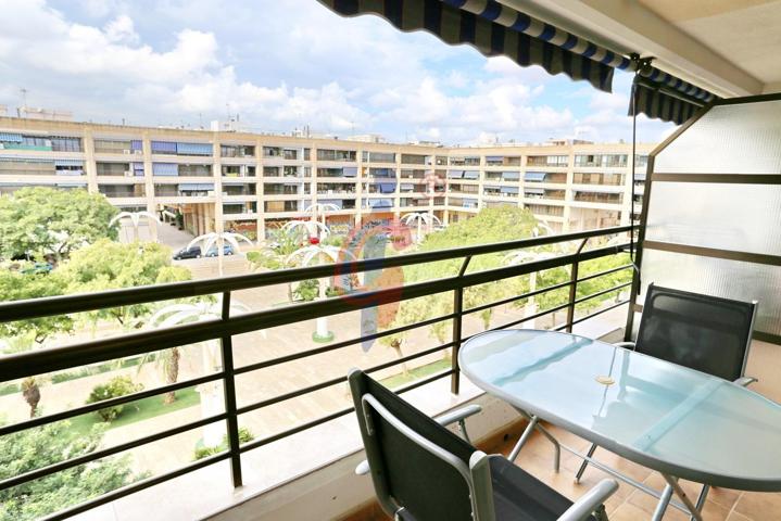 ¡Excepcional ático dúplex en venta en la Plaza Porticada! photo 0