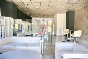 Local comercial en alquiler anual en Pórtico Mar photo 0