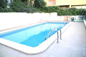 Precioso ático con solárium privado en el centro de Segur de Calafell photo 0