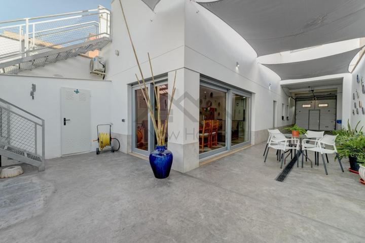 Casa De Campo En venta en Núcleo Urbano, La Pobla De Vallbona photo 0
