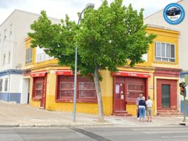 Mítico local comercial en La Asunción (Bar El Volapié) photo 0