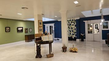 Amplio local comercial en Calle Sevilla photo 0