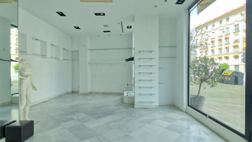 Local comercial en alquiler en zona Avenida Álvaro Domecq. photo 0
