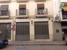 Local comercial con vivienda anexa en zona de alto tránsito comercial photo 0