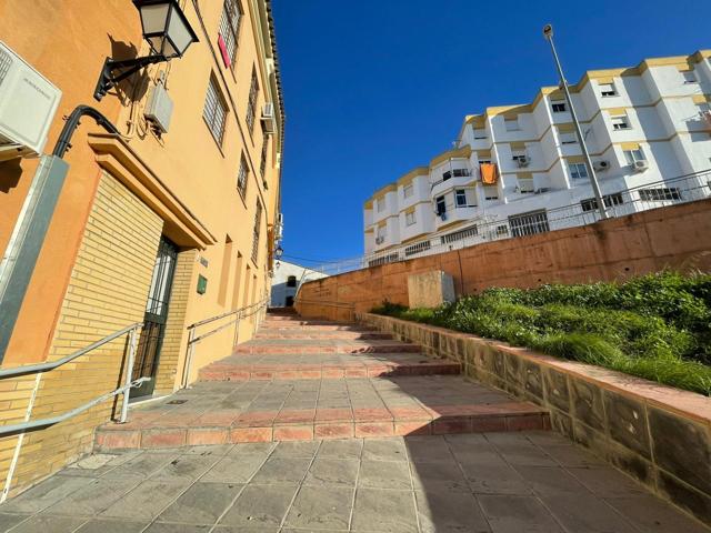 Edificio en zona Plaza del Carbón - Torresoto photo 0