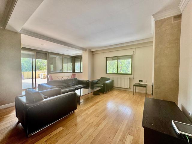 SE VENDE PISO EN URBANIZACIÓN EL BOSQUE photo 0