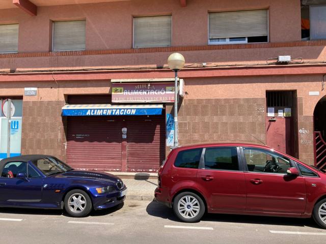 LLOGUER LOCAL COMERCIAL A BARBERÀ DEL VALLÈS photo 0