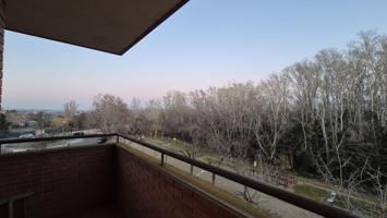 PIS DE 3 HABITACIONS AMB TERRASSA, ZONA PARDINYES photo 0