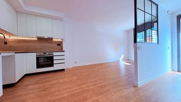 Planta baixa reformada a estrenar – Ideal per a parelles photo 0