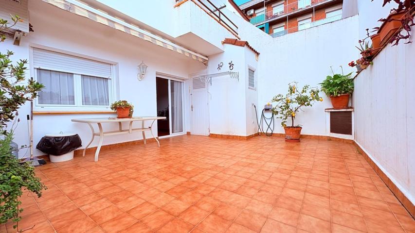 Casa acollidora i funcional als Pedrissos – espais únics i llum natural! photo 0