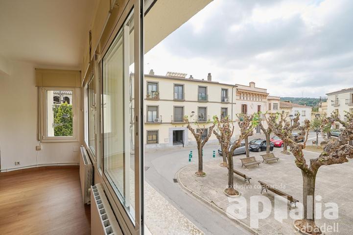 Casa adosada en venta en Sentmenat photo 0
