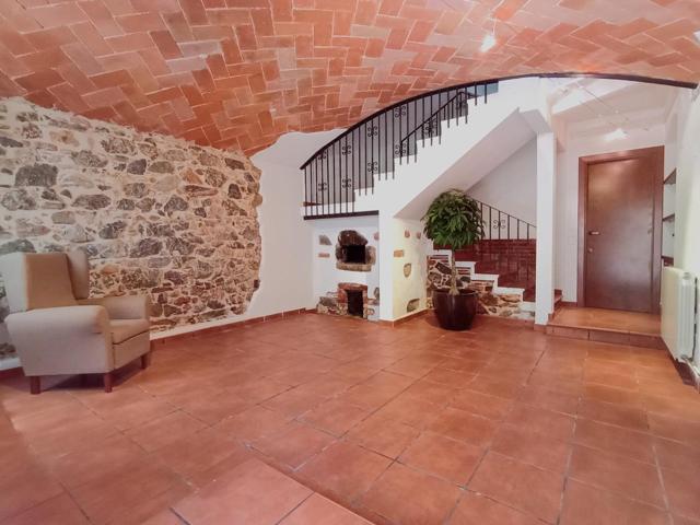 CASA AL CASC ANTIC DE CASTELLAR DEL VALLÈS photo 0