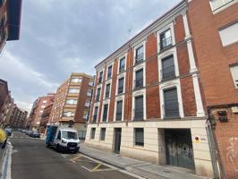 Inmobiliaria FinVall alquila piso amueblado de 2 dormitorios 1 baño en la calle San Luis. photo 0
