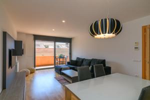 ¡Piso impecable en Les Bases de Manresa! photo 0