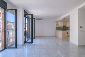 Piso en venta en la zona de Valldaura photo 0