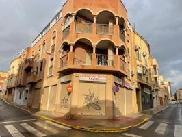 Local comercial con mucha visibilidad para cualquier negocio. photo 0