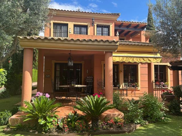 Un oasis de lujo en la zona más exclusiva del Aljarafe photo 0