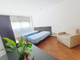 🏢 Estudio en Edificio DOMO – Alta rentabilidad en Bormujos photo 0