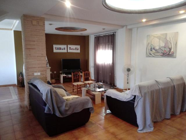 ESPECTACULAR CASA DE 357 METROS EN EL CENTRO DE ALDAIA photo 0