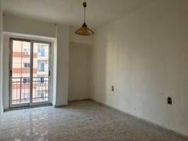 INMUEBLE PARA REHABILITAR EN MISLATA EDIFICIO SIN ASCENSOR photo 0