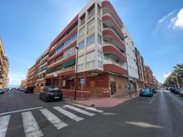 Apartamento en Guardamar playa centro con parking y trastero. photo 0