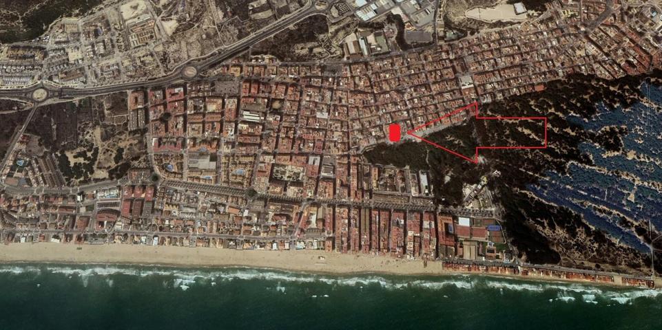 Venta de parcela urbana en Guardamar en Avenida los pinos photo 0
