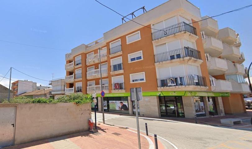 Piso reformado en Formentera del Segura con solárium y vistas despejadas desde amplia terraza. photo 0