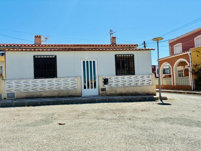 Chalet adosado en Urbanización La Marina - San Fulgencio photo 0