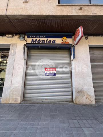 LOCAL ADAPTADO PARA BAR EN ZONA PASSEIG SUNYER DE REUS photo 0
