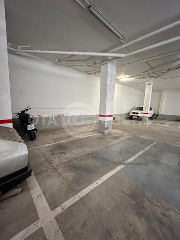 PLAZA DE PARKING PARA COCHE EN CALLE PERE BENAVENT MIGJORN DE REUS photo 0
