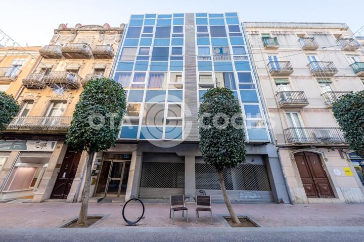 PISO TOTALMENTE REFORMADO EN RAVAL SANTA ANNA DE REUS photo 0