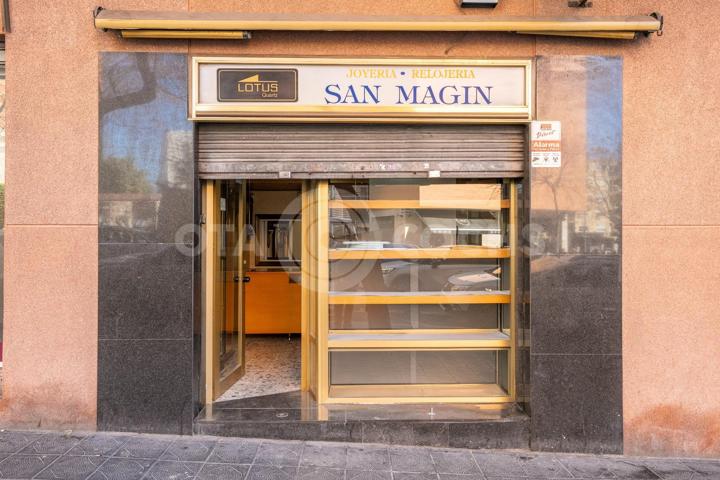 LOCAL EN VENTA EN EL CENTRO DE TARRAGONA photo 0