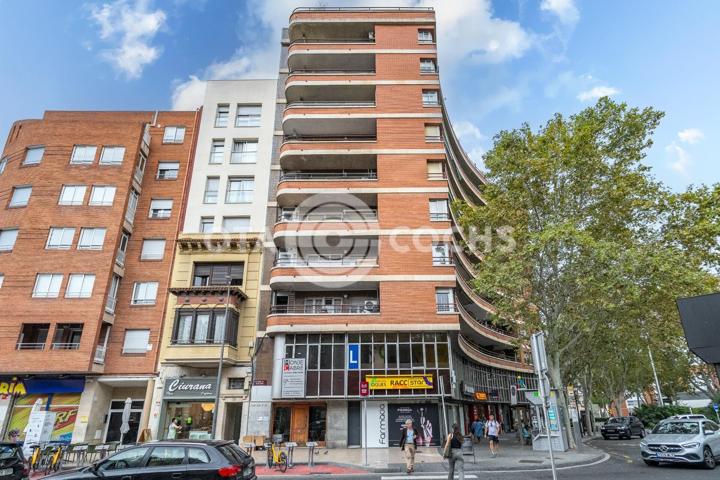 PISO A REFORMAR EN CALLE SANT JOAN DE REUS ! photo 0