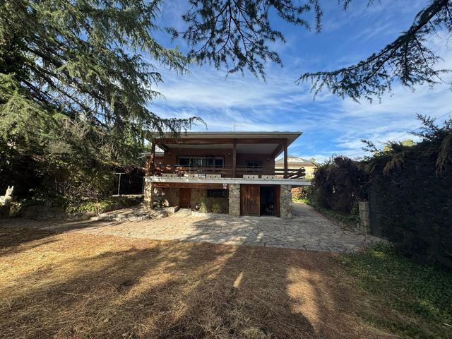 Casa En venta en Calle De Tablada, 1, Alpedrete photo 0