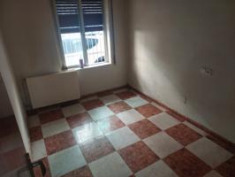 Piso En venta en Calle Granados, Chorrillo, Alcalá De Henares photo 0