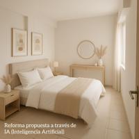 Vivienda con excelente ubicación y potencial en el centro de Almería photo 0