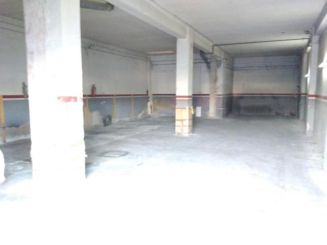 Planta baja de 218 m2 para Garaje o almacen. photo 0