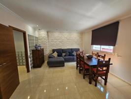 CASA CON TERRAZA EN PERFECTO ESTADO PARA ENTRAR A VIVIR photo 0