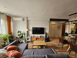 VIVIENDA IMPECABLE EN VALENCIA photo 0