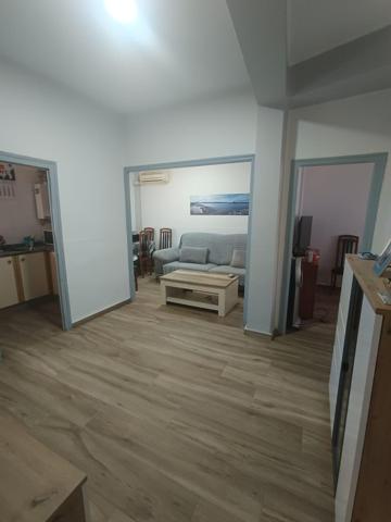 Piso en Manises de 2 habitaciones reformado y para entrar a vivir photo 0
