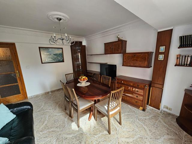 Piso familiar en Xirivella photo 0