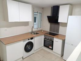 Piso en Algemesí: Tu Nuevo Hogar Espera por Ti photo 0