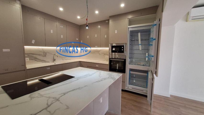 Excelente piso céntrico con reforma integral de diseño a estrenar photo 0